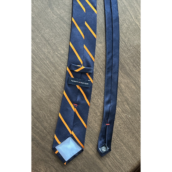 TOMMY HILFIGER STRIPED REPP TIE BLUE ORANGE MENS NECKTIE 100% SILK - Picture 9 of 9